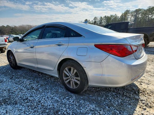 2012 HYUNDAI SONATA
