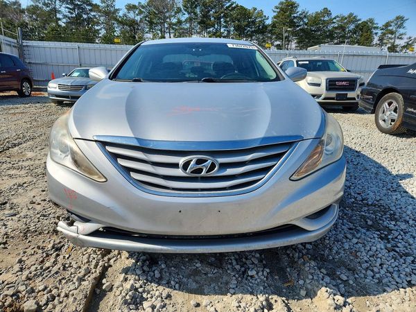 2012 HYUNDAI SONATA