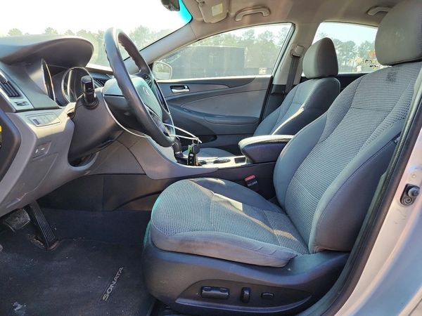 2012 HYUNDAI SONATA