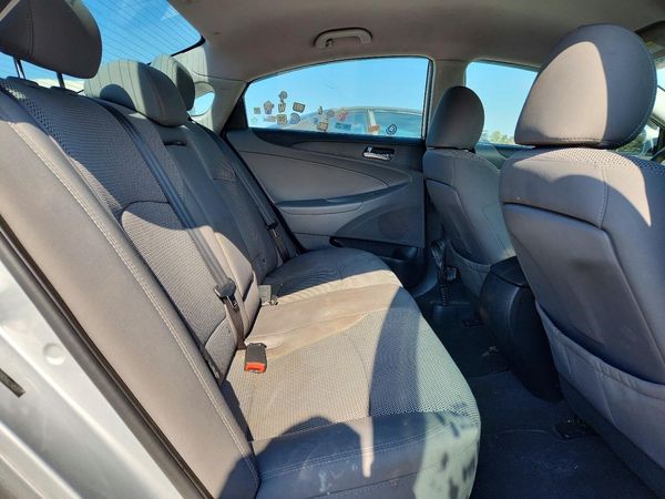 2012 HYUNDAI SONATA
