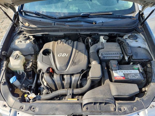 2012 HYUNDAI SONATA