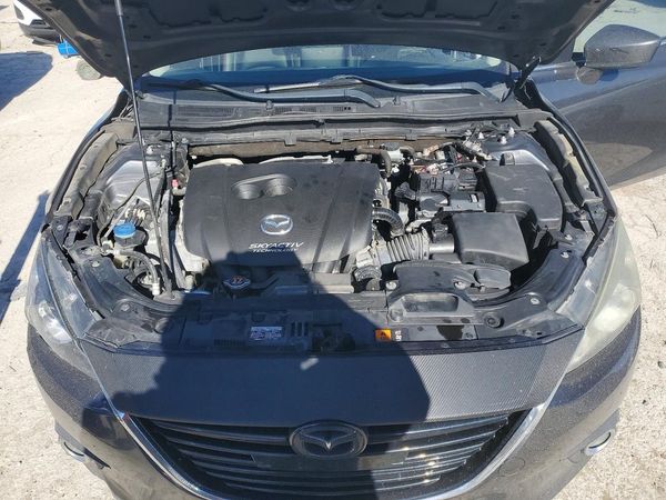 2015 MAZDA 3 Touring/GS
