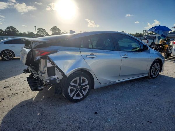 2018 TOYOTA PRIUS — PSRA
