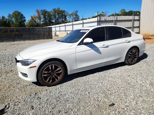 2013 BMW 328 xDrive — Front 3/4