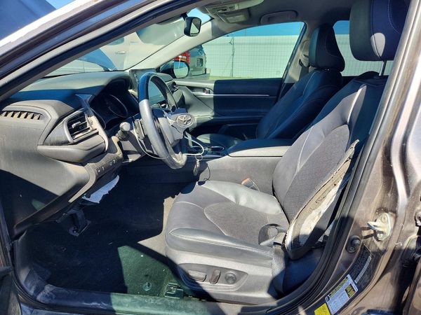 2021 TOYOTA CAMRY XSE — DENT
