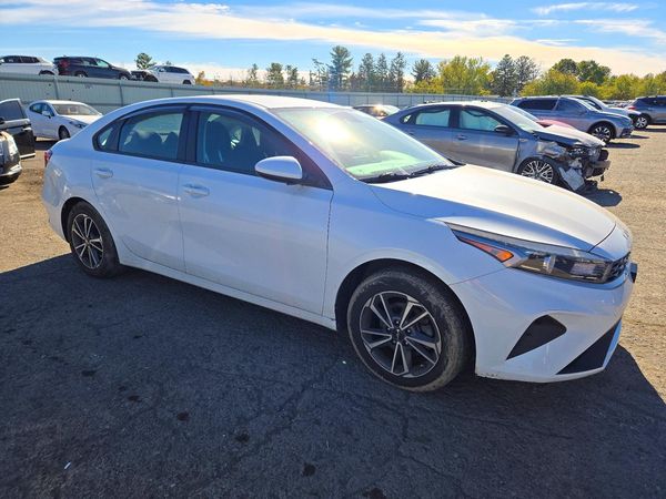 2022 KIA FORTE FE, LXS — Passenger 3/4