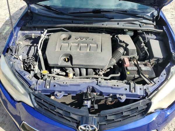 2014 TOYOTA COROLLA L/LE — Engine bay