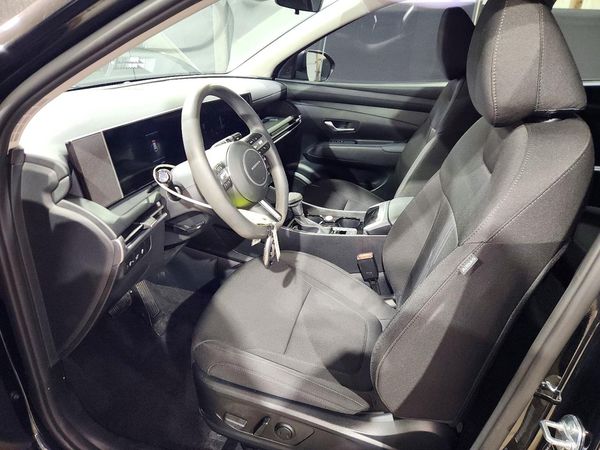 2026 HYUNDAI TUCSON SEL, SEL Plus — DENT