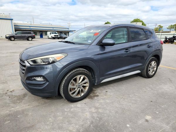 2017 HYUNDAI TUCSON — Front 3/4