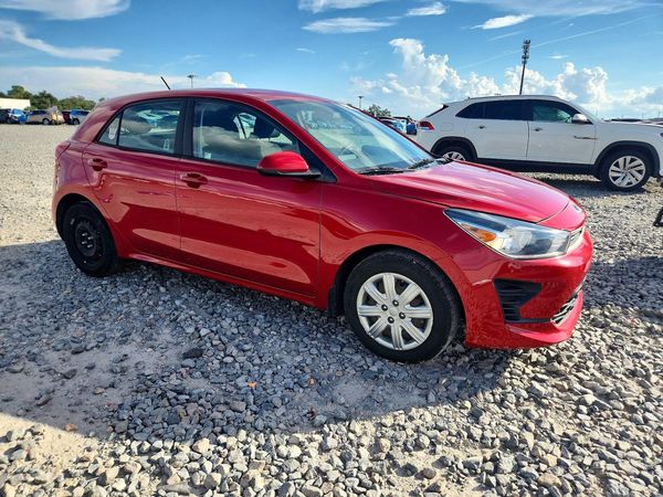 2021 KIA RIO — Passenger 3/4