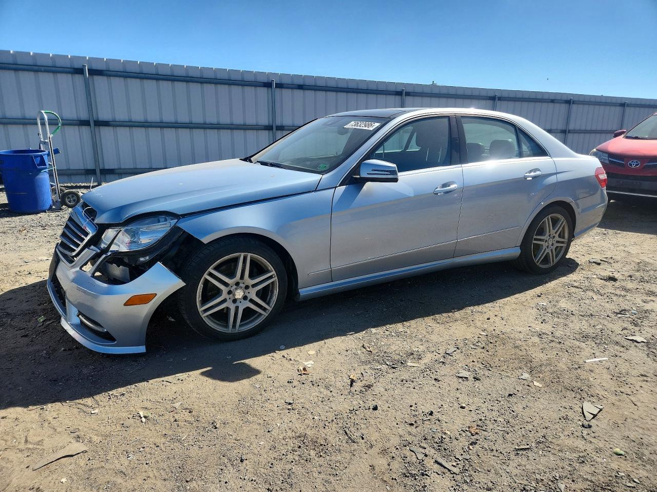 2013 MERCEDES-BENZ E E350 4-MATIC — Front 3/4