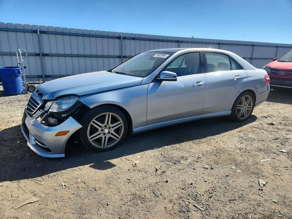 2013 MERCEDES-BENZ E E350 4-MATIC — Front 3/4