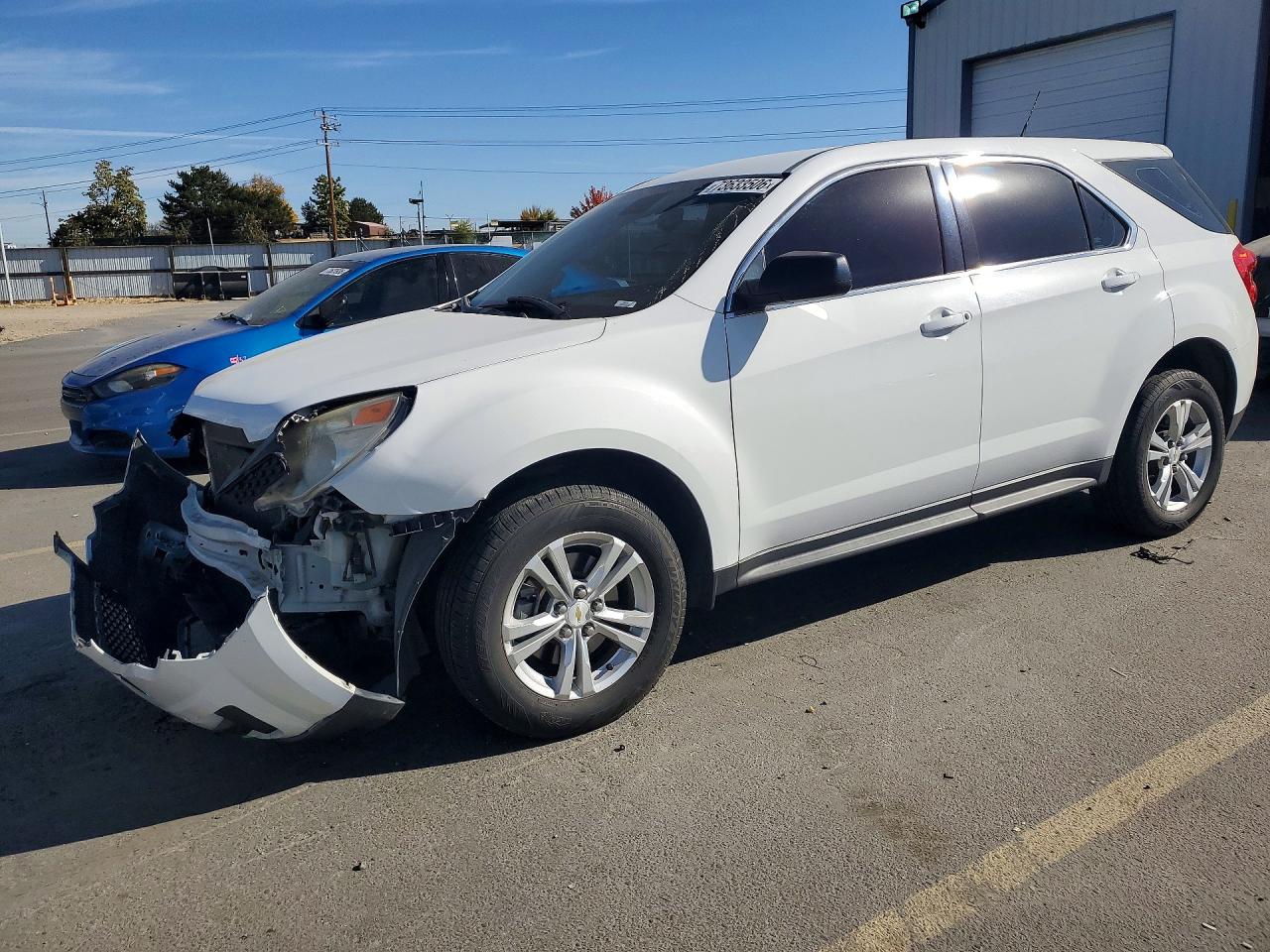 2013 CHEVROLET EQUINOX LS — Front 3/4