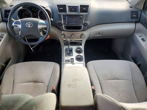 2013 TOYOTA HIGHLANDER Base/Hybrid — CKPT