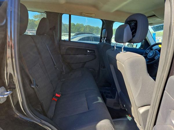 2012 JEEP LIBERTY Sport — PSRS