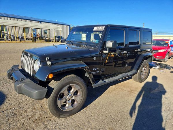 2018 JEEP WRANGLER UNLIMITED Unlimited Sahara — Front 3/4