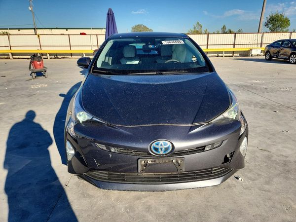 2017 TOYOTA PRIUS — DIRF