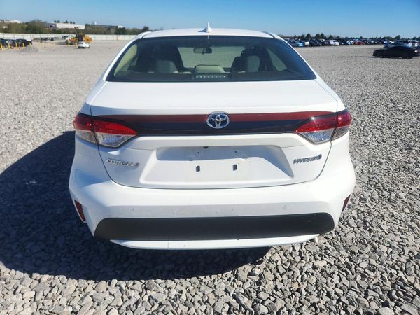2022 TOYOTA COROLLA LE — DIRR