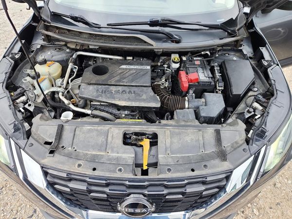 2023 NISSAN ROGUE S — Engine bay