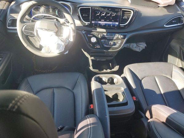 2026 CHRYSLER PACIFICA Select — CKPT