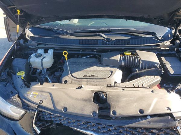2026 CHRYSLER PACIFICA Select — Engine bay