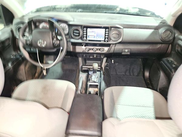 2022 TOYOTA TACOMA SR5 — CKPT