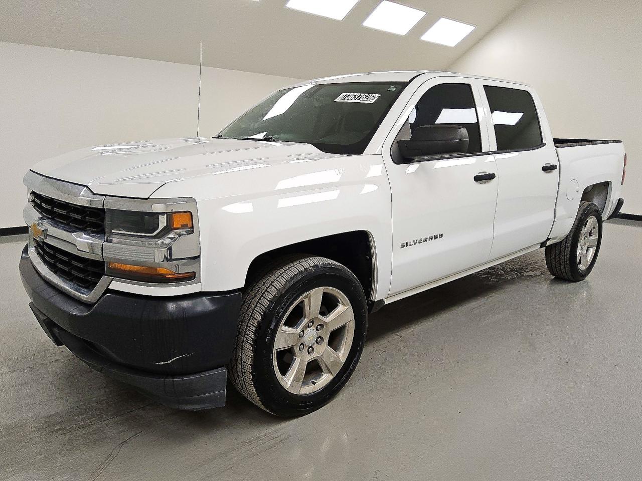2018 CHEVROLET SILVERADO Work Truck/LS/Fleet/Base — Front 3/4