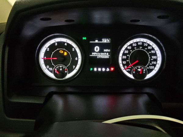 2019 RAM 1500 CLASSIC Tradesman, ST — ODOM