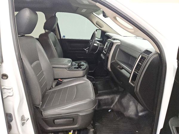 2019 RAM 1500 CLASSIC Tradesman, ST — PSFS