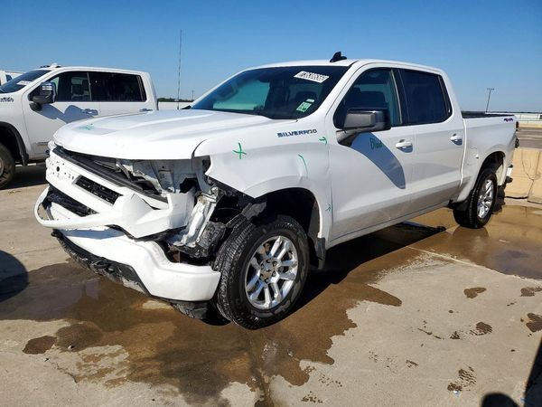 2026 CHEVROLET SILVERADO RST — Front 3/4