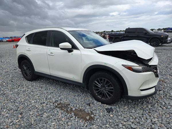 2019 MAZDA CX-5 Touring — Passenger 3/4