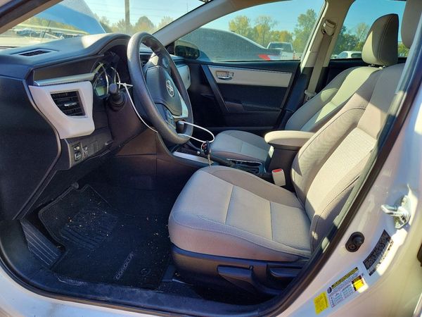 2016 TOYOTA COROLLA L/LE — DENT