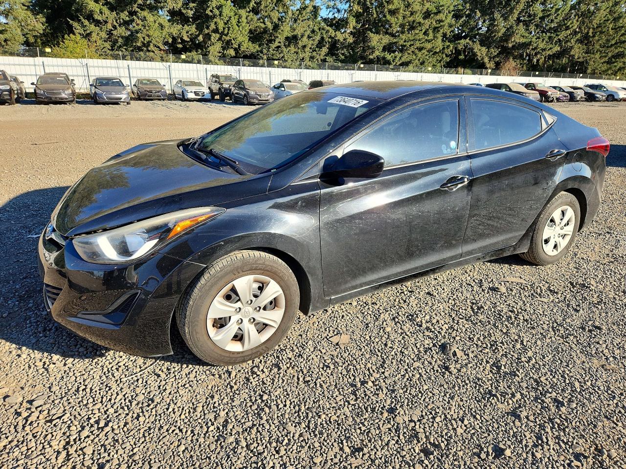 2016 HYUNDAI ELANTRA — Front 3/4