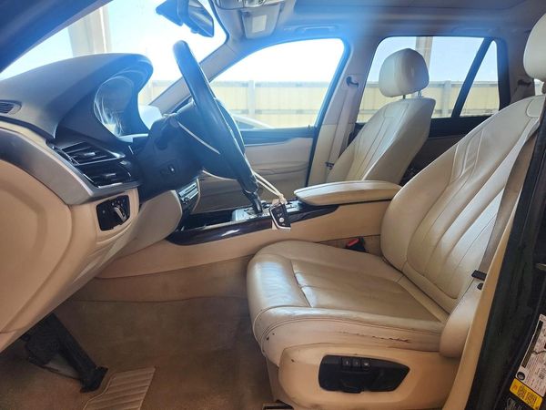 2015 BMW X5 xDrive35i — DENT