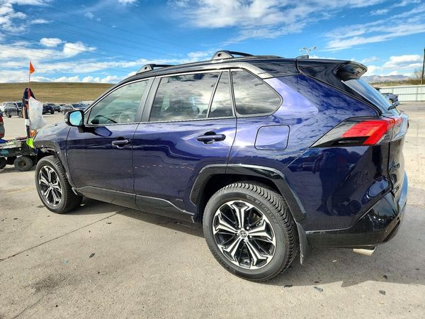 2025 TOYOTA RAV4 XSE Premium — DSRA