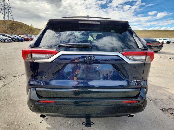 2025 TOYOTA RAV4 XSE Premium — DIRR
