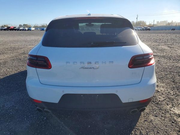 2015 PORSCHE MACAN — DIRR