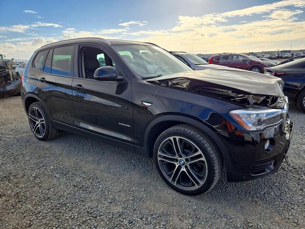 2017 BMW X3 xDrive35i — Passenger 3/4