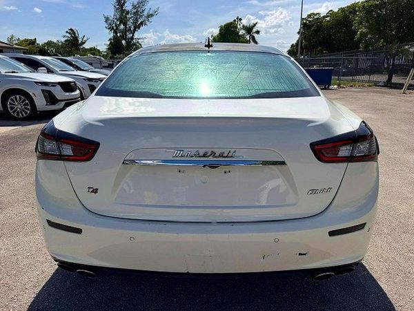 2014 MASERATI GHIBLI