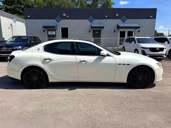 2014 MASERATI GHIBLI
