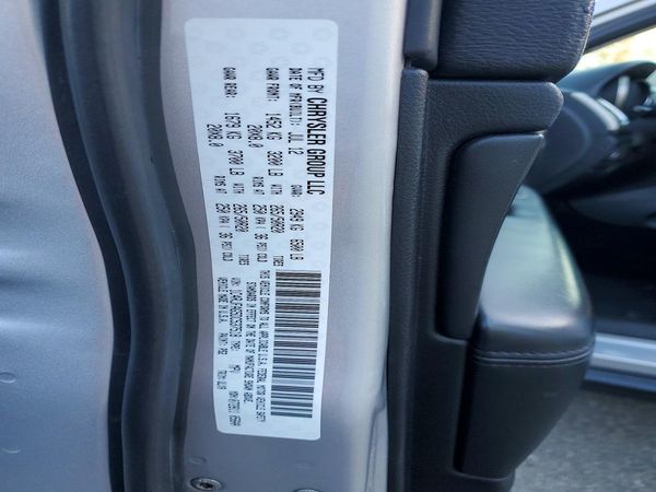 2013 JEEP CHEROKEE Laredo — VINS