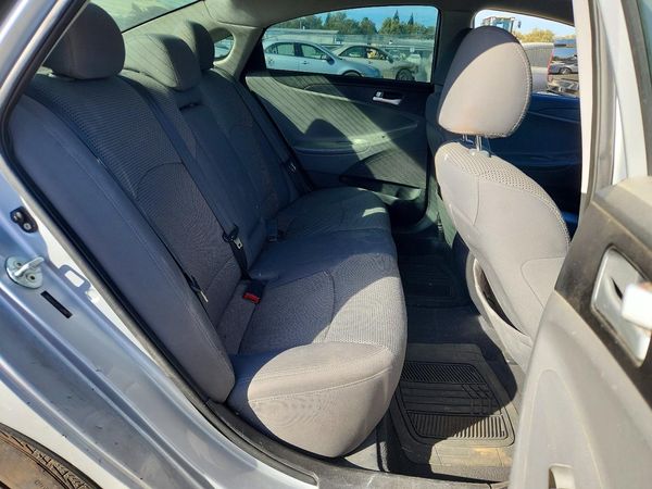2012 HYUNDAI SONATA Middle-low level — PSRS
