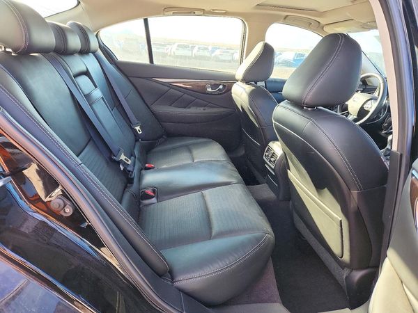 2017 INFINITI Q50 — PSRS