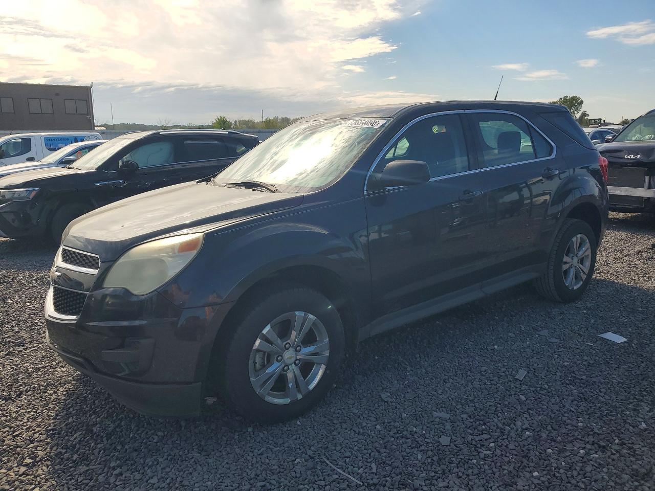 2012 CHEVROLET EQUINOX LS — Front 3/4