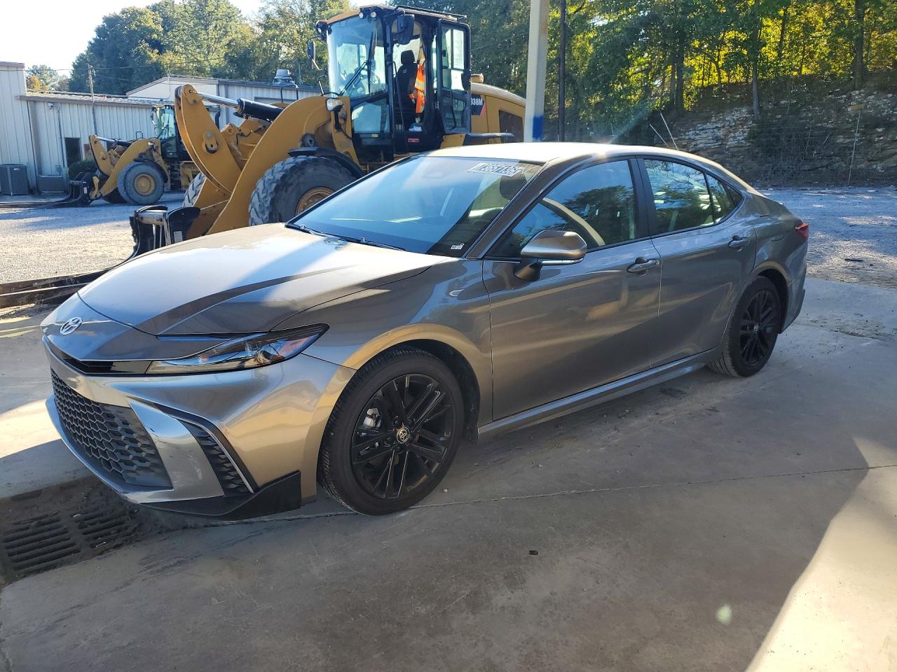 2026 TOYOTA CAMRY — Front 3/4