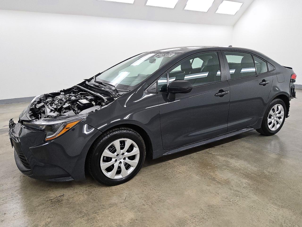 2026 TOYOTA COROLLA LE — Front 3/4