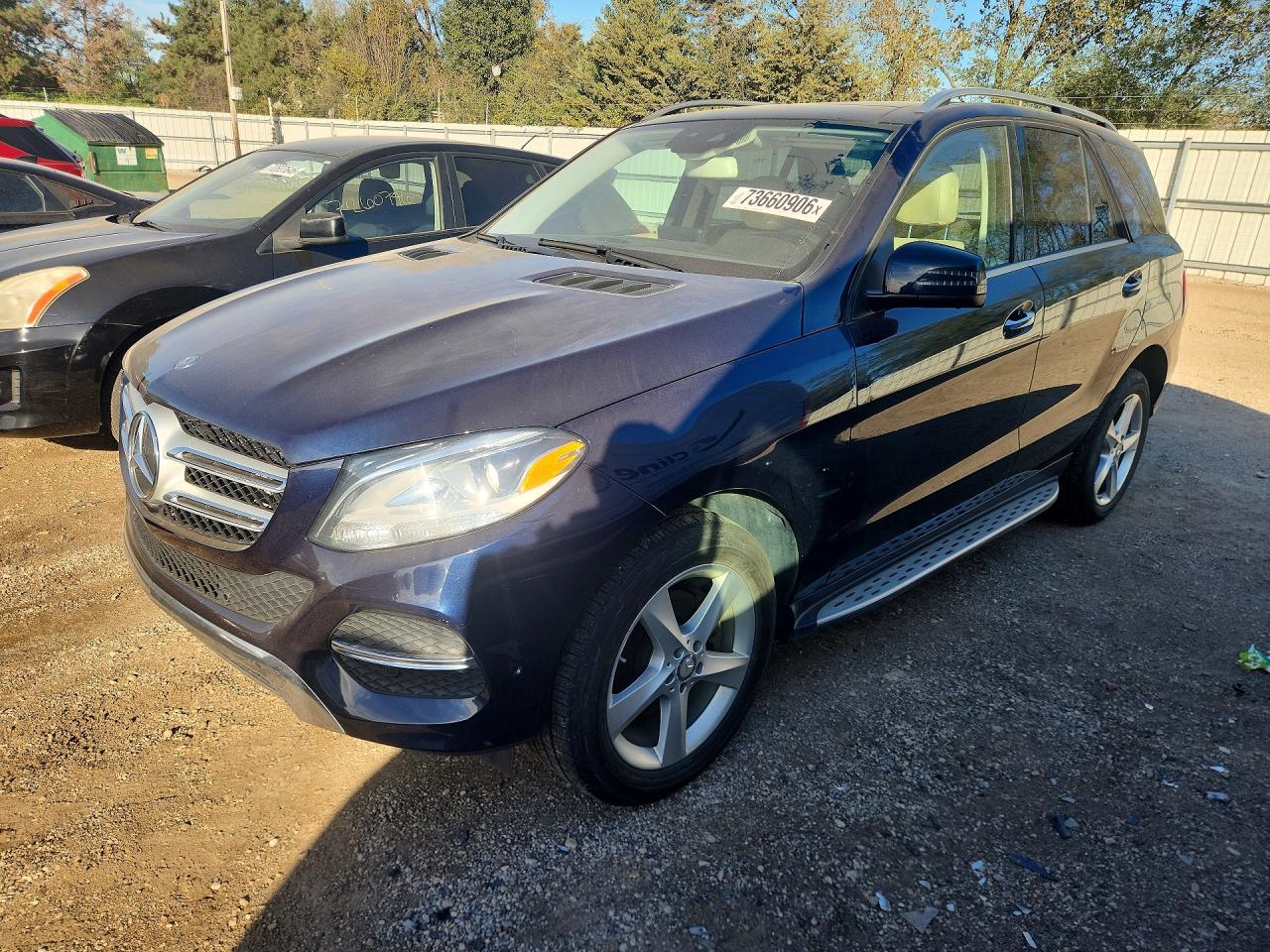 2016 MERCEDES-BENZ GLE GLE350 — Front 3/4