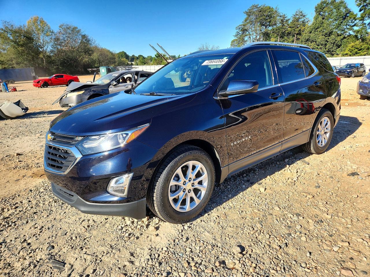 2020 CHEVROLET EQUINOX LT (1LT) — Front 3/4