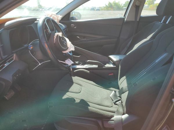 2021 HYUNDAI ELANTRA