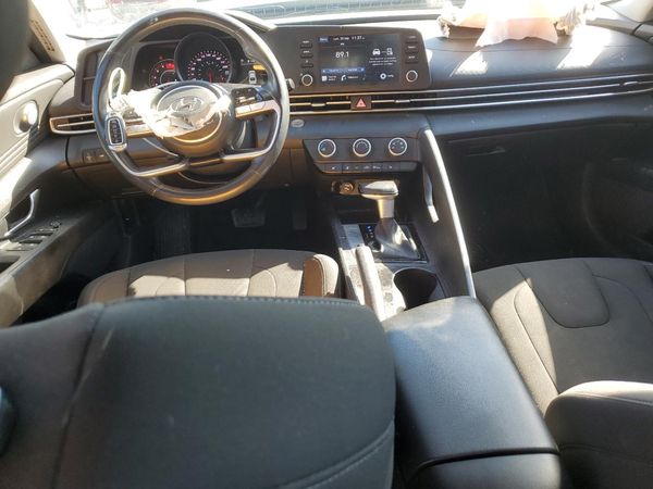 2021 HYUNDAI ELANTRA